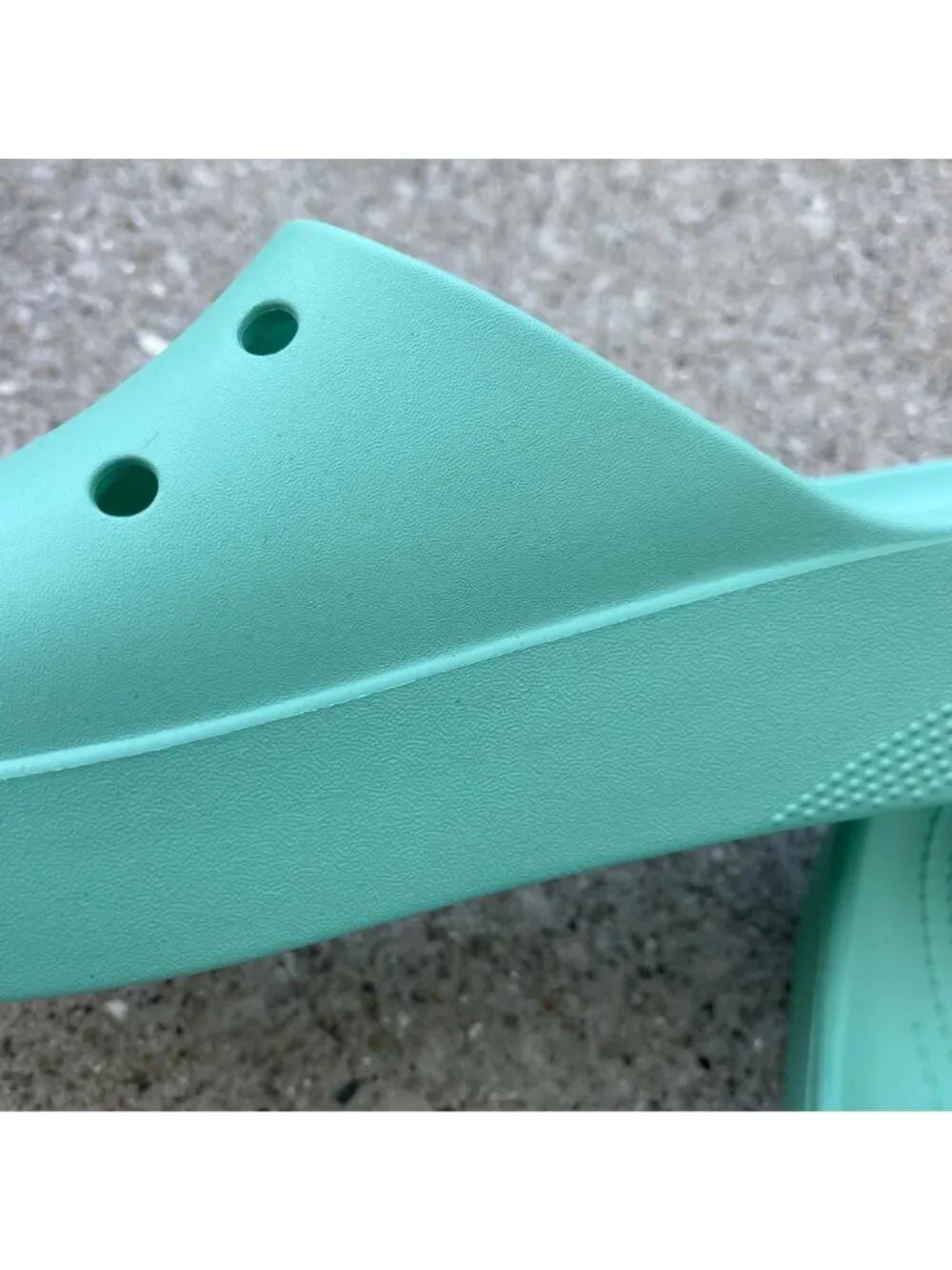 Crocs Classic Platform Slide Womens Size 9 Comfort Casual Slip On Shoes Beach